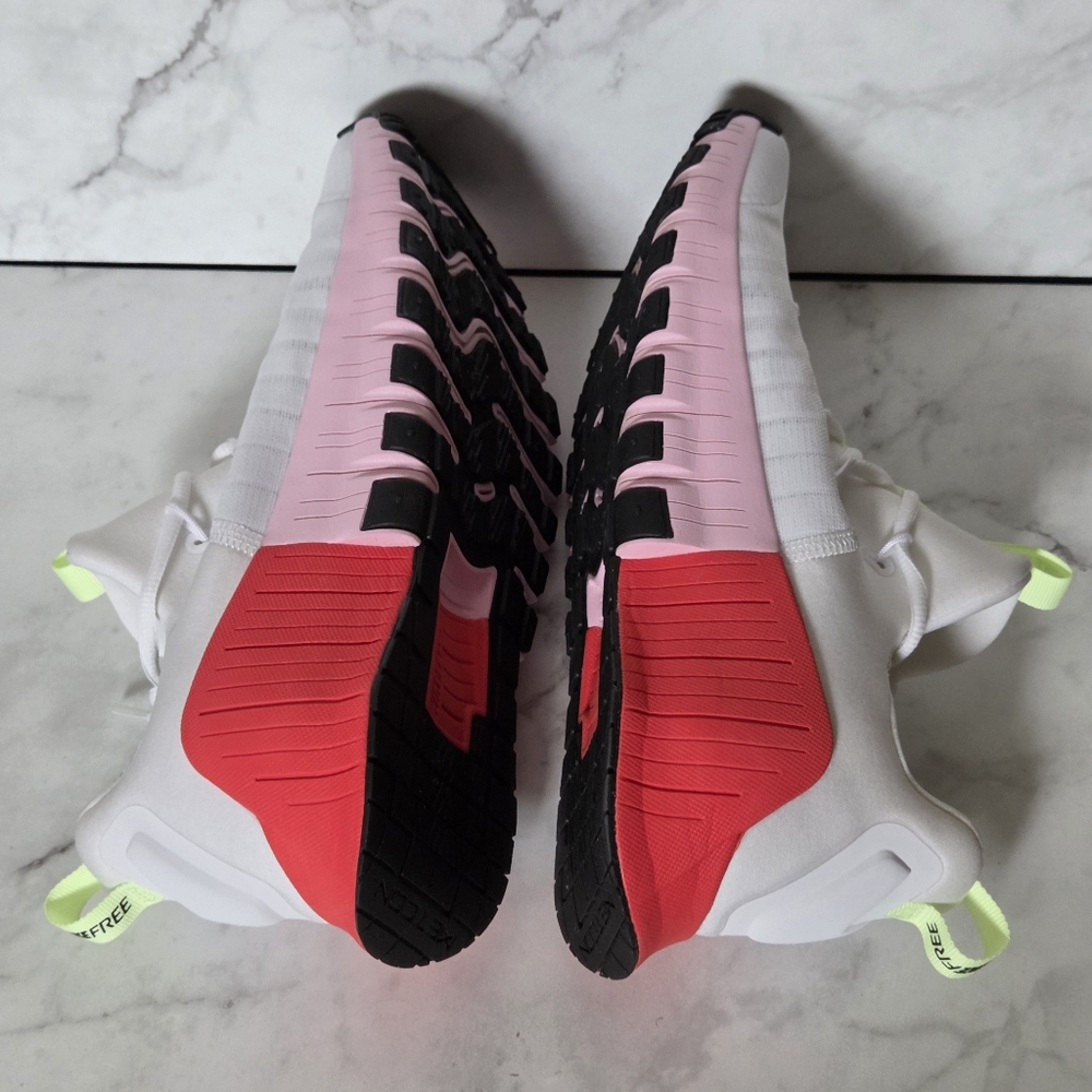 Nike Free Metcon 6 White Bright Crimson Pink Foam Womens Sneakers Shoes 11.5 - Picture 6 of 9